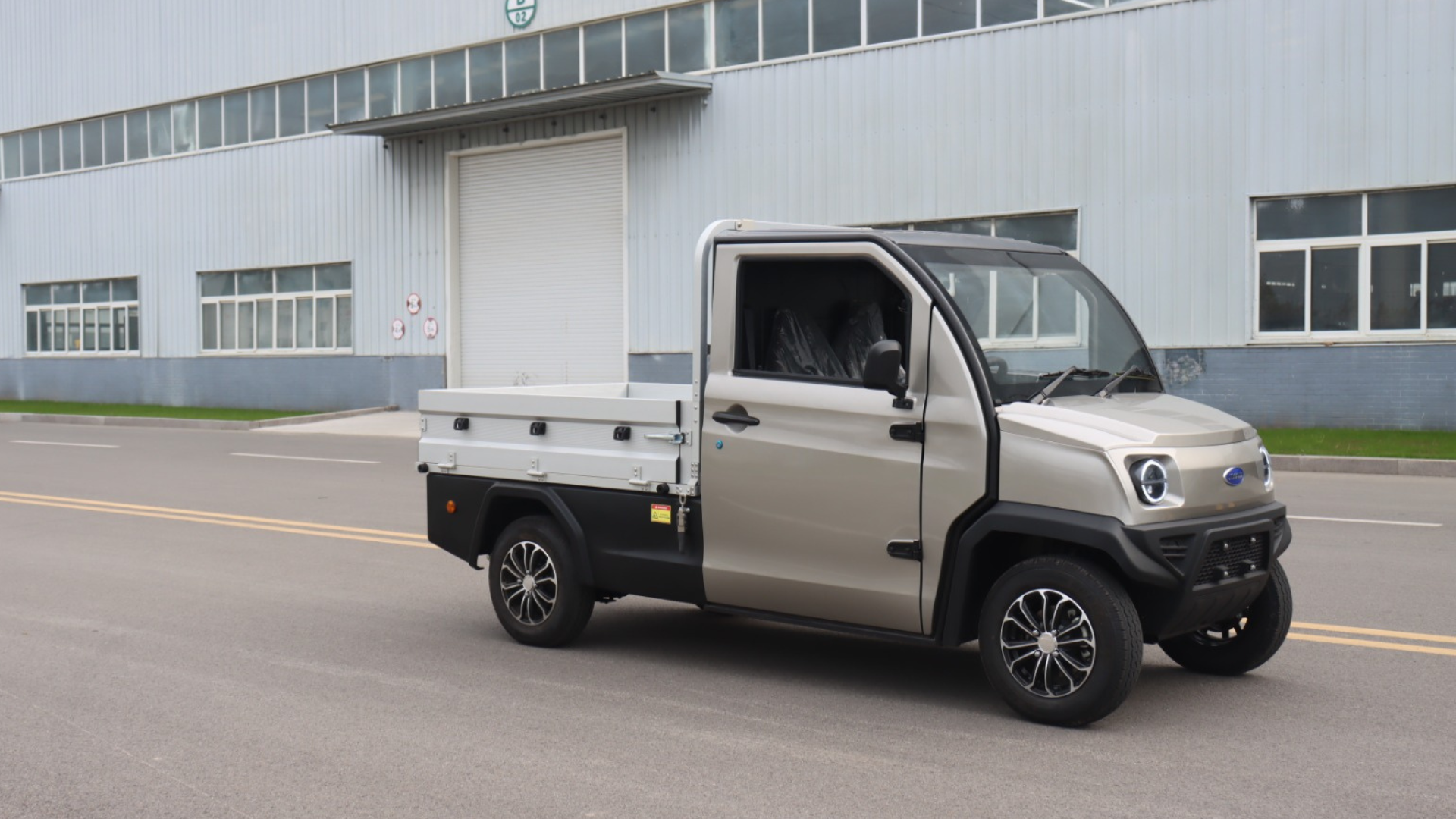 IONAx Move - Vista frontal modelo blanco